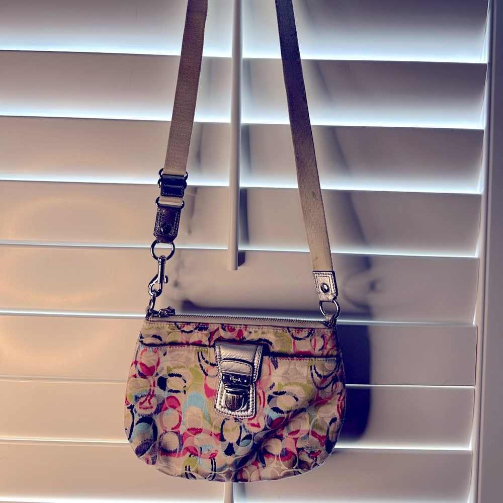 Coach Poppy Crossbody